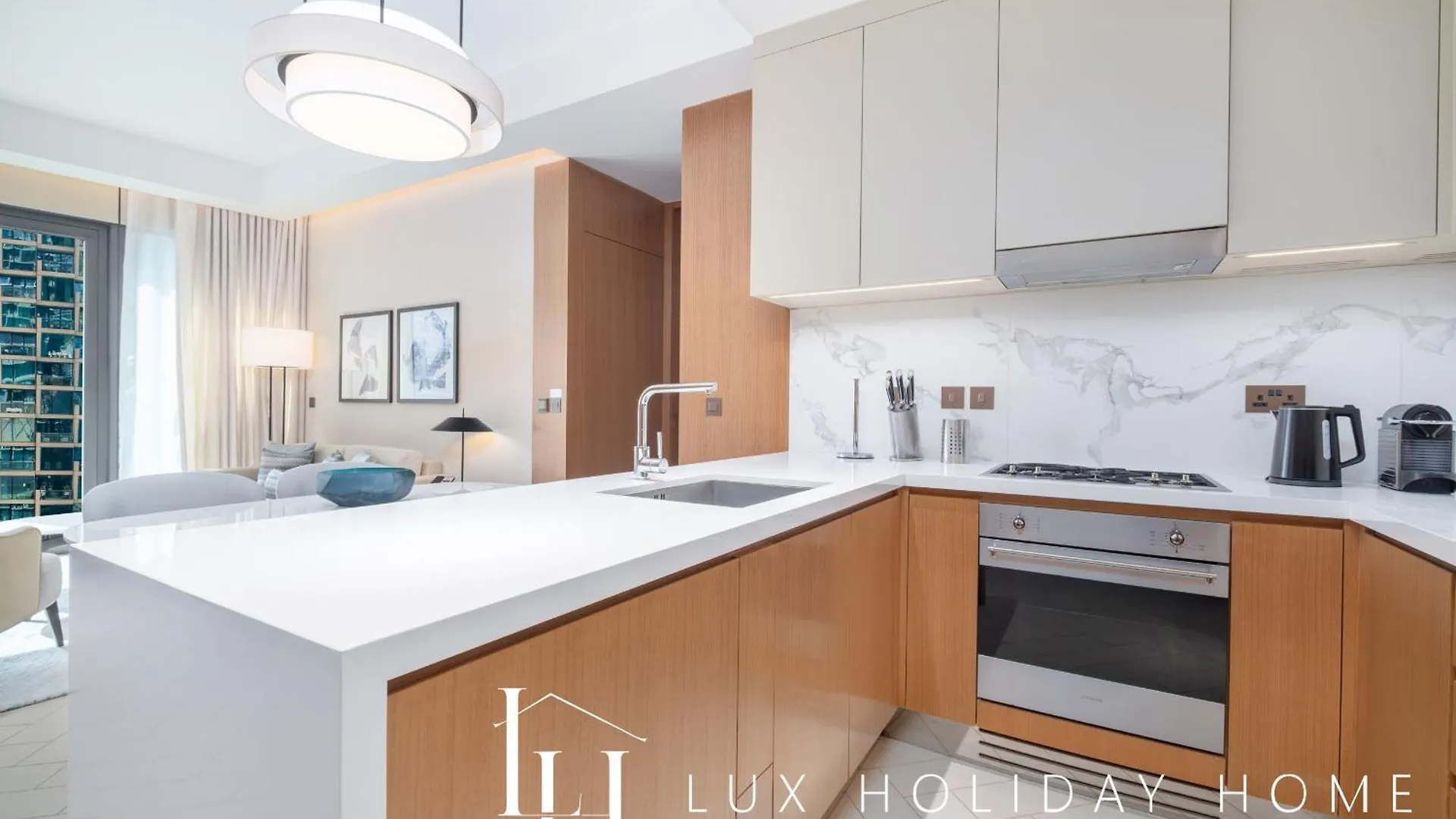 Apartment Lux The Address Opera Downtown Suite Dubai United Arab Emirates